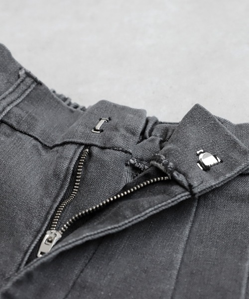 antiqua(アンティカ)の「デニムタックパンツ(デニムパンツ・レディース・グレー系その他/インディゴブルー・P/R)」の19枚目の写真