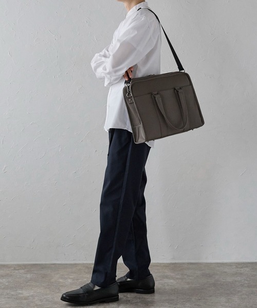 GUSCIO UOMO（グッシオ ウォーモ）の「【グッシオウォーモ】　ビジネスバッグ　ブリーフケース（ビジネスバッグ・メンズ・ネイビー/ダークグレー/ブラック・FREE）」の22枚目の写真