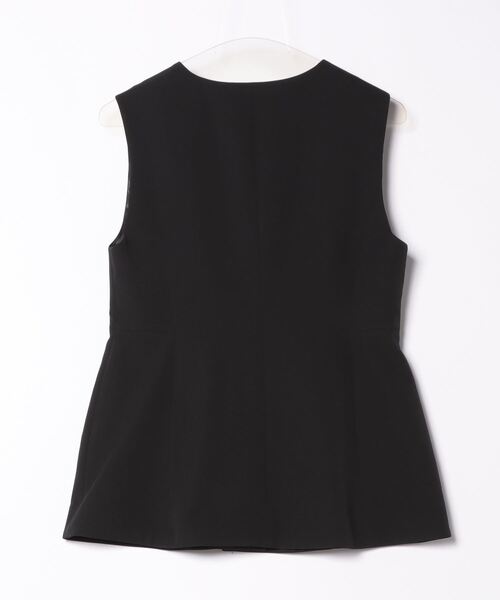 STRAWBERRY-FIELDS(ストロベリーフィールズ)の「【限定カラーあり】パール釦ペプラムジレ(ベスト・レディース・ブラック/グレイッシュベージュ/ネイビー・2)」の15枚目の写真