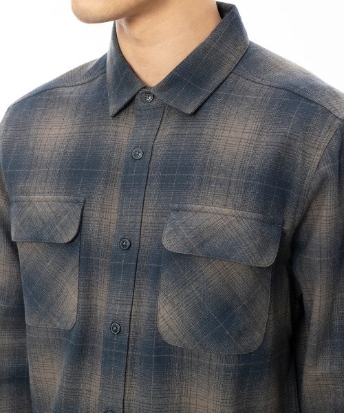RVCA（ルーカ）の「RVCA メンズ DAYSHIFT FLANNEL LS 長袖シャツ 【2024年秋冬モデル】/ルーカチェックネルシャツ（シャツ/ブラウス・メンズ・ブラウン/ブラック系その他/ブラウン系その他・SMALL/MEDIUM/LARGE/X-LARGE）」の5枚目の写真
