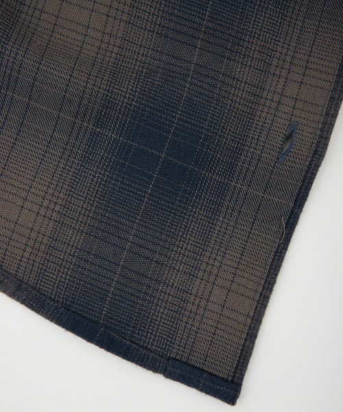 RVCA（ルーカ）の「RVCA メンズ DAYSHIFT FLANNEL LS 長袖シャツ 【2024年秋冬モデル】/ルーカチェックネルシャツ（シャツ/ブラウス・メンズ・ブラウン/ブラック系その他/ブラウン系その他・SMALL/MEDIUM/LARGE/X-LARGE）」の8枚目の写真