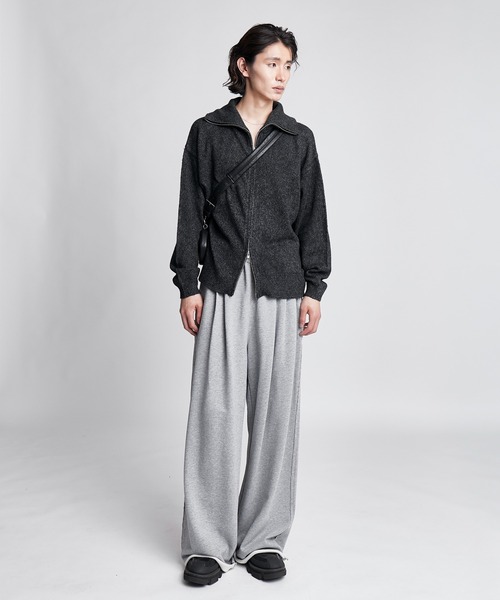 SINSS(シンス)の「Loose silhouette zip knit / ルーズシルエットジップニット(ニット/セーター・メンズ・ブラウン/チャコール/ブルー/ライトグレー・SMALL/MEDIUM/LARGE/X-SMALL)」の17枚目の写真