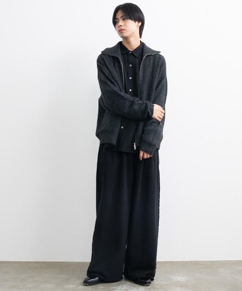 Loose silhouette zip knit / ルーズシルエットジップニット（ニット/セーター）｜SINSS（シンス）