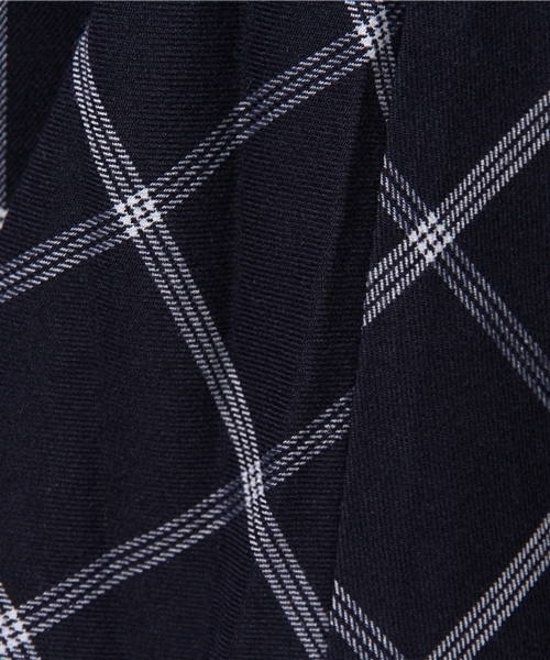 one after another NICE CLAUP(ワンアフターアナザーナイスクラップ)の「【ナイスクラップ】ウィンドペン2つ釦スカート(スカート・レディース・グレー/ネイビー/ブラック・FREE)」の15枚目の写真