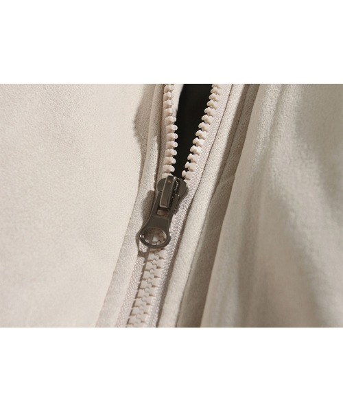 Ressaca（レサーカ）の「オーバーサイズフェイクスエードダウンジャケット（ダウンジャケット/コート・メンズ・オフホワイト/グリーン/ブラック・M/L/XL）」の9枚目の写真