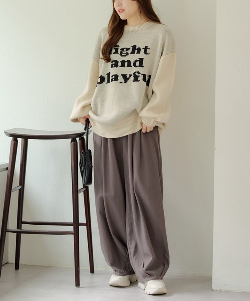 continuer de NICE CLAUP(コンティニューデナイスクラップ)の「ロゴビックニット(ニット/セーター・レディース・ベージュ/スミクロ/ブルー/アイボリー・FREE)」の22枚目の写真