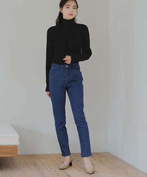 Tiaclasse(ティアクラッセ)の「マシュマロタッチデニムパンツ(デニムパンツ・レディース・ネイビー/ブルー・XL/XXL)」の5枚目の写真