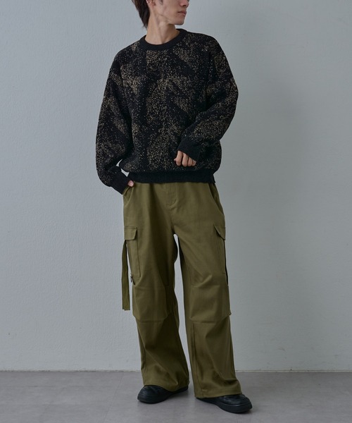 COLONY 2139（コロニートゥーワンスリーナイン）の「パウダー柄モールニット（ニット/セーター・メンズ・ネイビー/ブラック・MEDIUM/LARGE）」の12枚目の写真