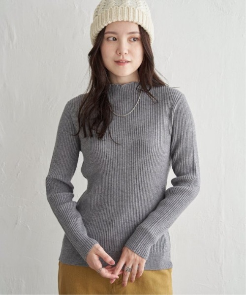 LBC（エルビーシー）の「襟フリルリブニット（ニット/セーター・レディース・ホワイト/ブラック/ターコイズブルー/杢グレー/イエロー・M/L）」の18枚目の写真