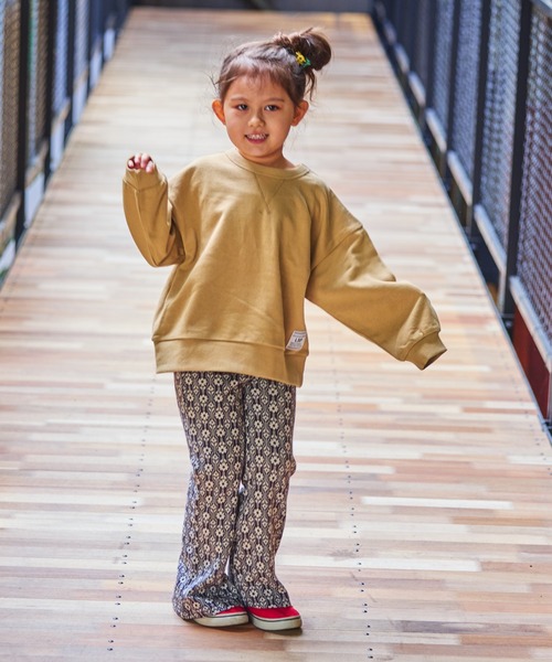 MARKEY'S（マーキーズ）の「【LSP WOW!】無地裏毛トレーナー/カラバリ20色（スウェット・キッズ・ライトピンク/レッド/グリーン/キャメル/ネイビー/チャコール/ブラウン/ブラック/モカ/パープル/ラベンダー/ミント/イエロー/オレンジ/サンドベージュ/ブルー/グレー/オフホワイト/ライトブルー/カーキ・100/90/80/110/130/120）」の22枚目の写真