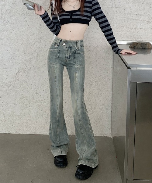 Miniministore(ミニミニストア)の「セミフレアデニムパンツ ヴィンテージ風(デニムパンツ・レディース・ブルー・M/L/XL)」の2枚目の写真