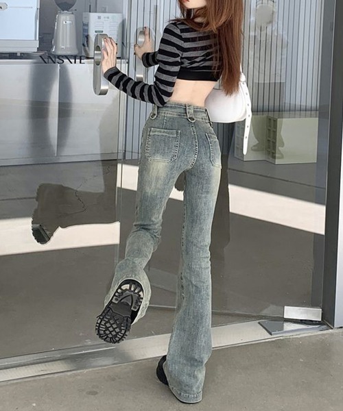 Miniministore(ミニミニストア)の「セミフレアデニムパンツ ヴィンテージ風(デニムパンツ・レディース・ブルー・M/L/XL)」の6枚目の写真