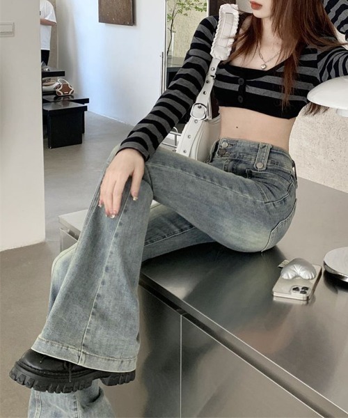 Miniministore(ミニミニストア)の「セミフレアデニムパンツ ヴィンテージ風(デニムパンツ・レディース・ブルー・M/L/XL)」の8枚目の写真
