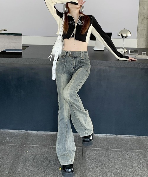 Miniministore(ミニミニストア)の「セミフレアデニムパンツ ヴィンテージ風(デニムパンツ・レディース・ブルー・M/L/XL)」の9枚目の写真