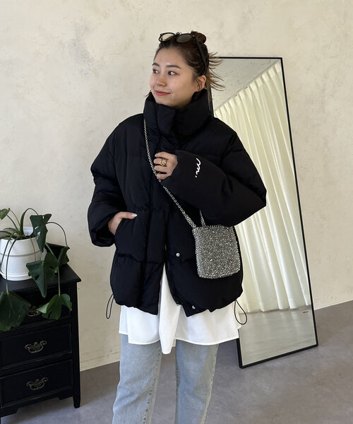 MOMO】袖刺繍スタンドネック中綿ブルゾン（ダウンジャケット/コート