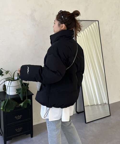 MOMO】袖刺繍スタンドネック中綿ブルゾン（ダウンジャケット/コート