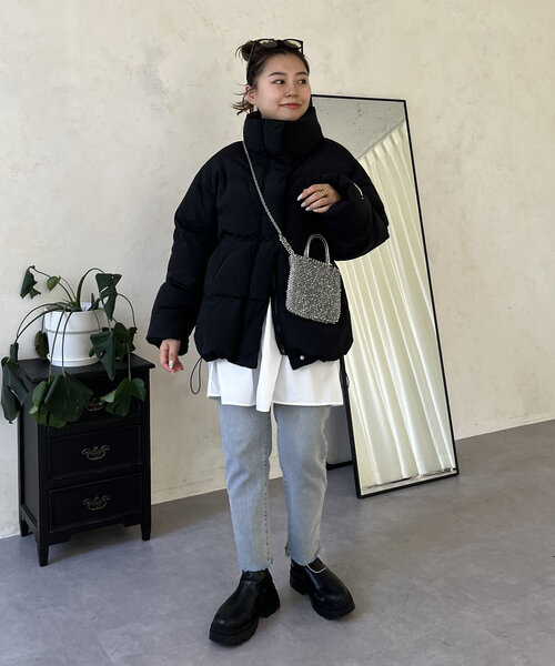 MOMO COLLECTION】袖刺繍スタンドネック中綿ブルゾン