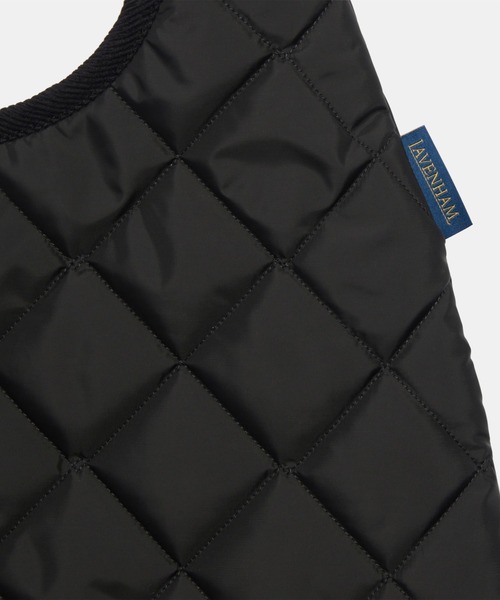 LAVENHAM（ラベンハム）の「Quilted Round Bag Unisex / キルテッド ラウンド バッグ ユニセックス（ショルダーバッグ・メンズ・ベージュ系その他/ダークブラック・ONE SIZE）」の11枚目の写真
