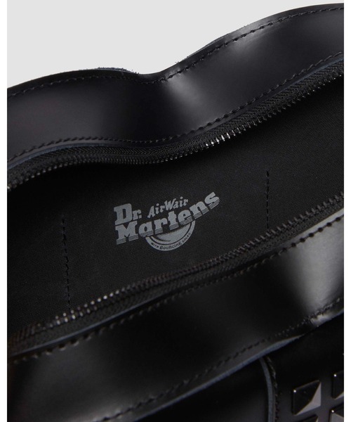 Dr. Martens（ドクターマーチン）の「Dr. Martens/ドクターマーチン ハート バックパック 40756001（バックパック/リュック・レディース・ブラック・FREE）」の9枚目の写真