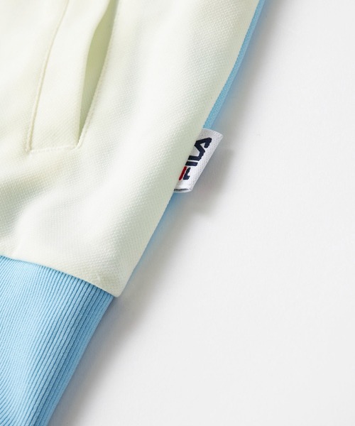 FILA（フィラ）の「切り替えデザインジャージ上下セット（ジャージ・キッズ・ラベンダー/サックスブルー・120/130/140/150/160）」の5枚目の写真