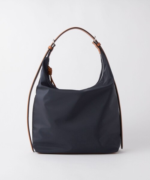 green label relaxing(グリーンレーベルリラクシング)の「ダブルバックル 2WAYショルダーバッグ -はっ水-(ショルダーバッグ・レディース・ブラック/ネイビー/モカ・FREE)」の9枚目の写真