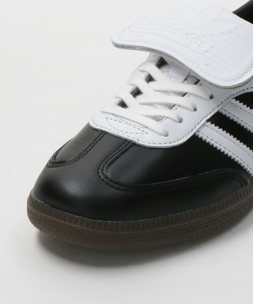 ほぼ新品　adidas Samba ホワイト/ブラック スニーカー24.5cm adidas（アディダス）の「【ADIDAS/アディダス】SAMBA OG