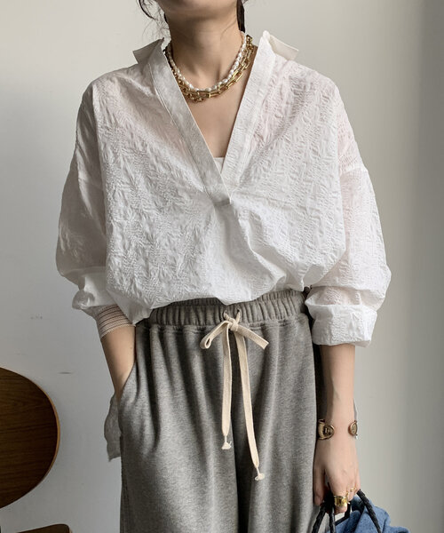 DouDou(ドゥドゥ)の「【WEB限定】ドロストスキッパーシャツ(シャツ/ブラウス・レディース・ブラック/ブルー系その他/オフホワイト・FREE)」の8枚目の写真