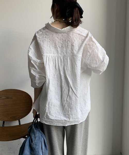 DouDou(ドゥドゥ)の「【WEB限定】ドロストスキッパーシャツ(シャツ/ブラウス・レディース・ブラック/ブルー系その他/オフホワイト・FREE)」の12枚目の写真