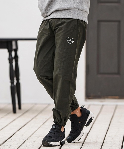 felkod(フィルコッド)の「mp13322- Cotton Nylon Track Pants トラックパンツ(その他パンツ・メンズ・ブラック/ダークオリーブ・XL/L/M/S)」の2枚目の写真