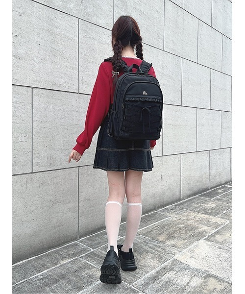 F i.n.t(フィント)の「【ZOZO限定】レースアップメッシュポケットリュック/fint フィント(バックパック/リュック・レディース・ブラック/アイボリー・FREE)」の11枚目の写真