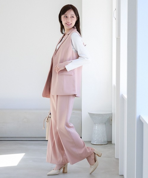 Andemiu（アンデミュウ）の「ベルトツキベスト325737（ベスト・レディース・ブラック/サンドグレー/コーラル・FREE）」の5枚目の写真