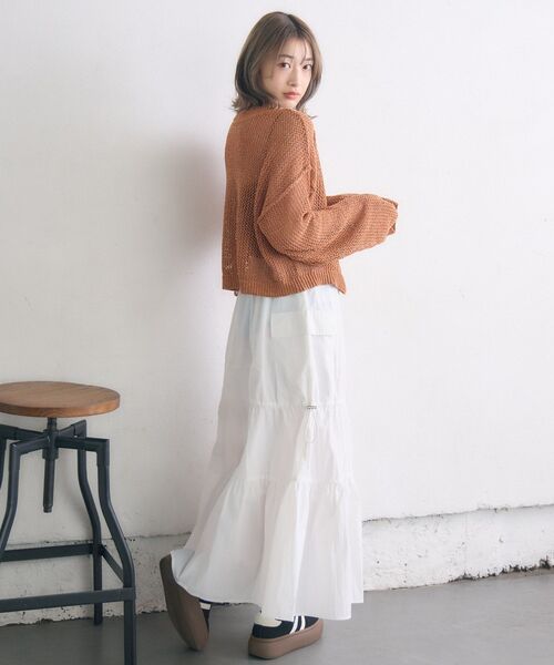 RETRO GIRL（レトロガール）の「ドロストナイロンSK（スカート・レディース・ブラック/オフホワイト/ベージュ・FREE）」の10枚目の写真