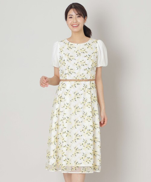 TO BE CHIC(トゥー ビー シック)の「ミモザチュールフィット&フレア ドレス(ワンピース・レディース・ネイビー/オフホワイト・40/42)」の1枚目の写真