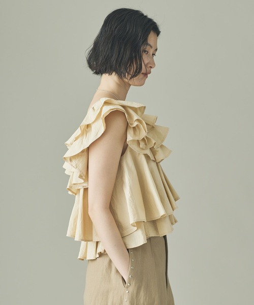 Curensology（カレンソロジー）の「Curensology(カレンソロジー)/ポプリンラッフルブラウス（シャツ/ブラウス・レディース・ホワイト/チャコールグレー/クリーム・FREE）」の17枚目の写真