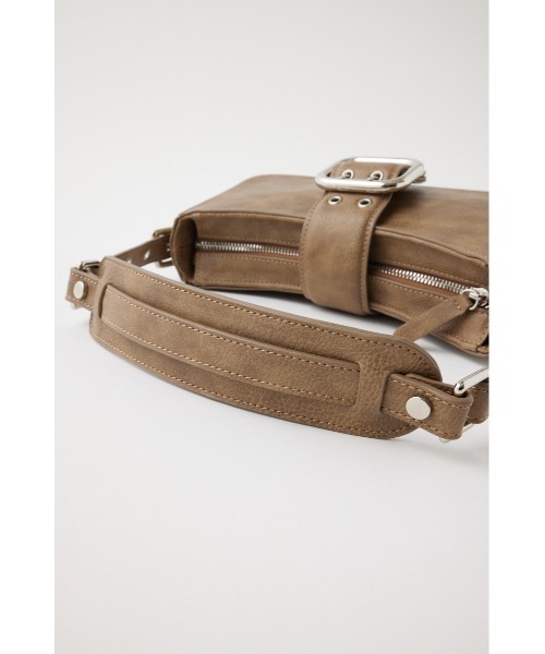 MOUSSY（マウジー）の「BELTED ハンドバッグ（ショルダーバッグ・レディース・ブラック/ブラウン/サックスブルー・FREE）」の21枚目の写真