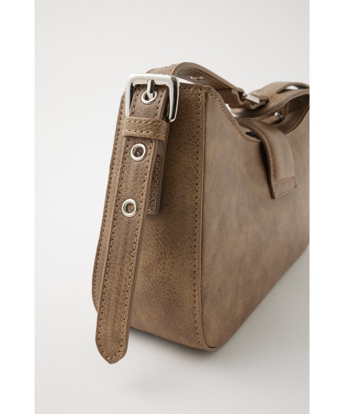 MOUSSY（マウジー）の「BELTED ハンドバッグ（ショルダーバッグ・レディース・ブラック/ブラウン/サックスブルー・FREE）」の22枚目の写真