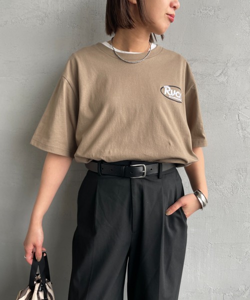 RVCA（ルーカ）の「[RVCA/ルーカ] RANCH SCRIPT バックプリント ショートスリーブTシャツ（Tシャツ/カットソー・レディース・ブラック/カーキ/ホワイト・M/L/XL）」の4枚目の写真