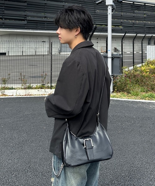 ADAMASTE（アダマスト）の「【ADAMASTE SELECT】buckle belt 2way shoulder bag - バックルベルト2wayショルダーバッグ（ショルダーバッグ・メンズ・ブラック/シルバー/ブラウン・FREE）」の18枚目の写真