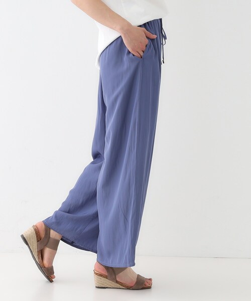 DRESKIP（ドレスキップ）の「【高レビュー/着丈選べる】さらり柔らか マットサテンワイドパンツ（その他パンツ・レディース・アイボリー系6/ブルー系その他/イエロー系その他/ブラック系6/チャコールグレー/ナチュラル・01/02/03/04/36/38/40/42）」の22枚目の写真