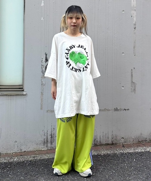 Candy Stripper（キャンディストリッパー）の「JELLY PEPE BIG BIG Tシャツ（Tシャツ/カットソー・レディース・ライトブルー/ブラック/オフホワイト・FREE）」の13枚目の写真
