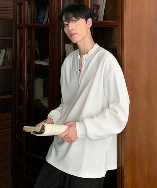 NOWLE(ノウル)の「【NOWLE】リラックスフィット キーネック プルオーバー ロンT(Tシャツ/カットソー・メンズ・ホワイト/ブラック・SMALL/MEDIUM/LARGE/X-LARGE)」の5枚目の写真