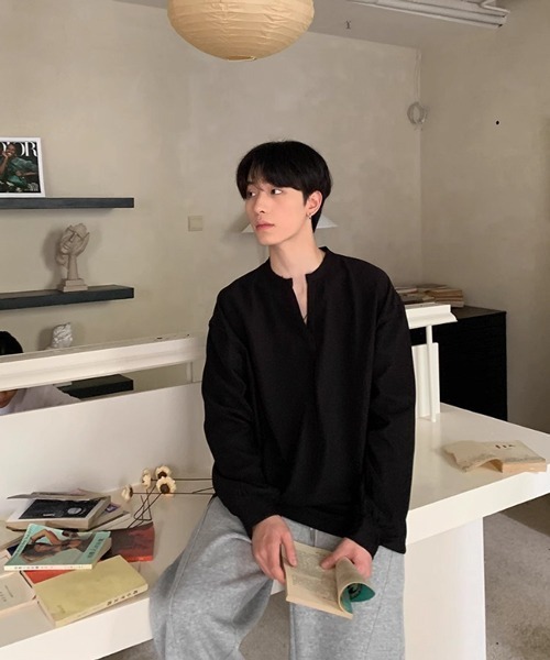 NOWLE(ノウル)の「【NOWLE】リラックスフィット キーネック プルオーバー ロンT(Tシャツ/カットソー・メンズ・ホワイト/ブラック・SMALL/MEDIUM/LARGE/X-LARGE)」の14枚目の写真