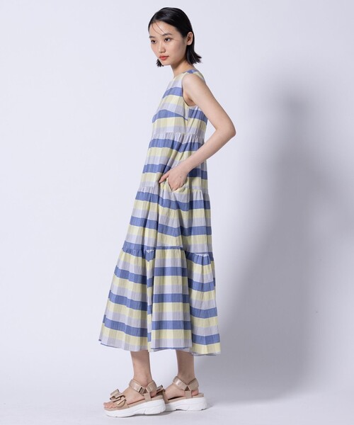 TOCCA(トッカ)の「OPTICAL CUBE DRESS ドレス(ワンピース・レディース・グリーン系5/ブルー系5・2/0/4/6)」の5枚目の写真