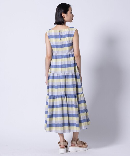 TOCCA(トッカ)の「OPTICAL CUBE DRESS ドレス(ワンピース・レディース・グリーン系5/ブルー系5・2/0/4/6)」の7枚目の写真
