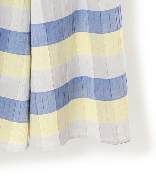 TOCCA(トッカ)の「OPTICAL CUBE DRESS ドレス(ワンピース・レディース・グリーン系5/ブルー系5・2/0/4/6)」の15枚目の写真