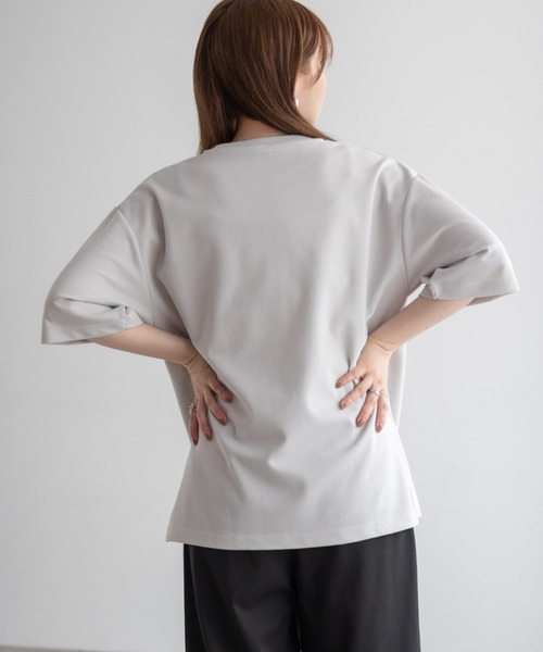 NAVY(ネイビー)の「【新色追加/10色展開】着心地のよい冷感DRY オーバーサイズTシャツ ユニセックス(Tシャツ/カットソー・メンズ・レッド/オフホワイト/グリーン/ベージュ/ネイビー/ブラック/ライトグレー/マスタード/ブラウン/ライトパープル・S/M/L/XL)」の21枚目の写真
