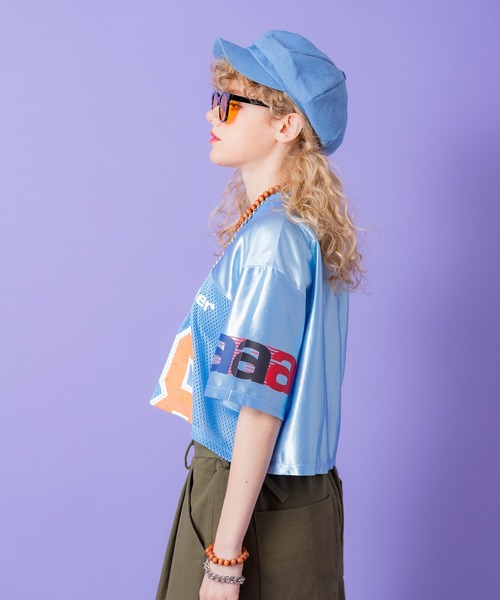 a.p.o.v.（エーピーオービー）の「a.p.o.v. クロップド丈メッシュカットナンバリングフットボールシャツ（Tシャツ/カットソー・メンズ・ブラック/ブルー/グレー/ピンク・ONESIZE）」の10枚目の写真