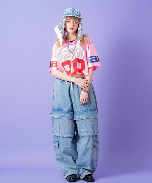 a.p.o.v.（エーピーオービー）の「a.p.o.v. クロップド丈メッシュカットナンバリングフットボールシャツ（Tシャツ/カットソー・メンズ・ブラック/ブルー/グレー/ピンク・ONESIZE）」の13枚目の写真