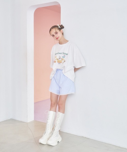 Poika(ポイカ)の「ストライプレース刺繍ショートパンツ(その他パンツ・レディース・ブルー/サックスブルー・SMALL/MEDIUM)」の8枚目の写真