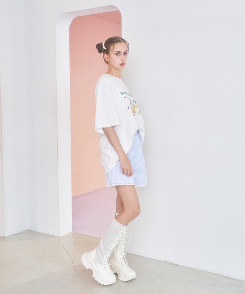 Poika(ポイカ)の「ストライプレース刺繍ショートパンツ(その他パンツ・レディース・ブルー/サックスブルー・SMALL/MEDIUM)」の9枚目の写真